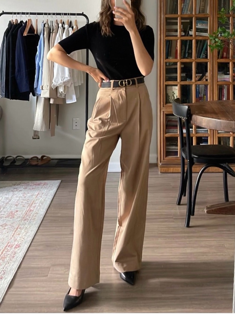 ARITZIA EFFORTLESS PANTS SHORT High-Waist Wide-Leg Women’s Pants in Camel